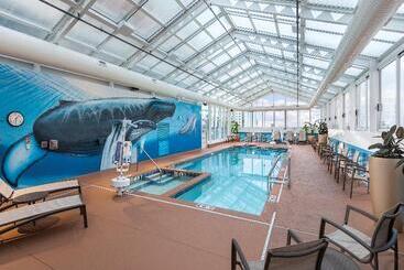 هتل Club Wyndham Skyline Tower