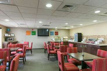 هتل Comfort Suites Austin Nw Lakeline