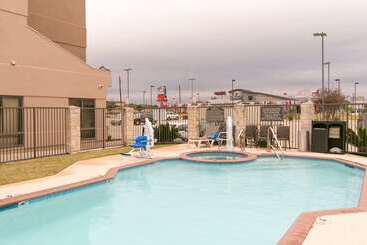 هتل Comfort Suites Austin Nw Lakeline