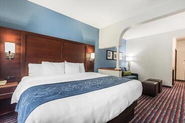 فندق Comfort Suites St Charlesst Louis