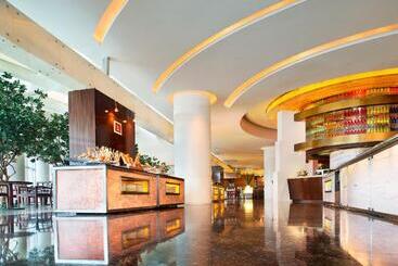 هتل Conrad Shanghai