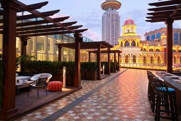 هتل Conrad Shanghai