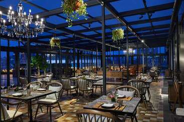 هتل Conrad Shanghai