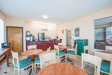 هتل Days Inn By Wyndham Coliseum Montgomery Al