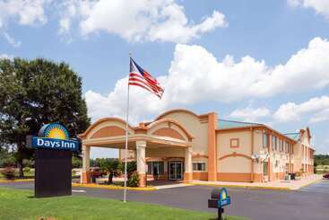 هتل Days Inn By Wyndham Coliseum Montgomery Al