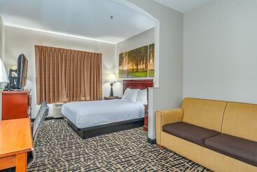 هتل Days Inn By Wyndham Coliseum Montgomery Al