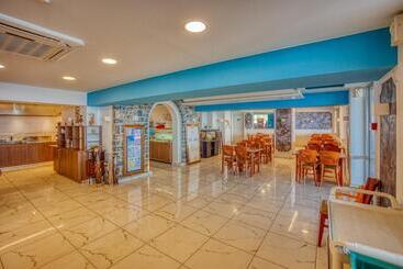 هتل Elounda Water Park Residence