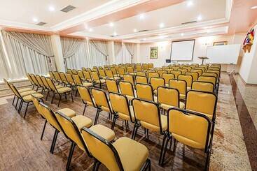هتل Euro Suite Campinas