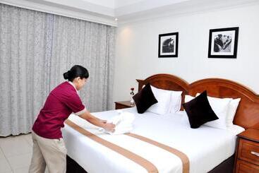 هتل Ewan Ajman Suites