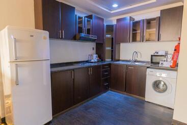 هتل Ewan Ajman Suites