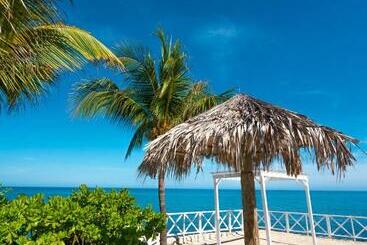 هتل Grand Palladium Jamaica Resort & Spa All Inclusive