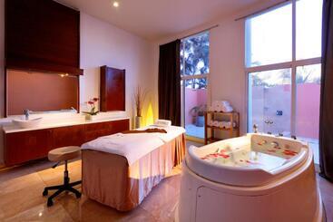 هتل Grand Palladium Jamaica Resort & Spa All Inclusive