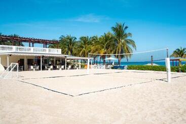 هتل Grand Palladium Jamaica Resort & Spa All Inclusive