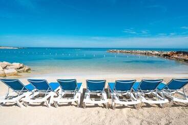 هتل Grand Palladium Jamaica Resort & Spa All Inclusive