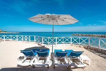 هتل Grand Palladium Jamaica Resort & Spa All Inclusive
