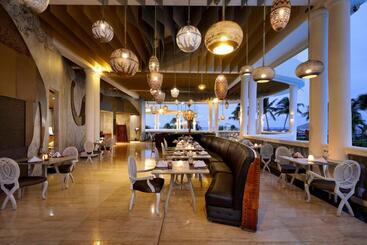 هتل Grand Palladium Jamaica Resort & Spa All Inclusive