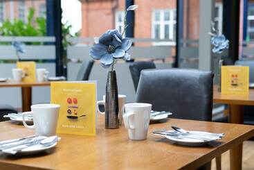 هتل Holiday Inn Bolton Centre, An Ihg