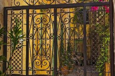 Hotel Ionas Boutique