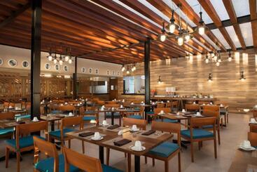 هتل Krystal Grand Los Cabos - All Inclusive