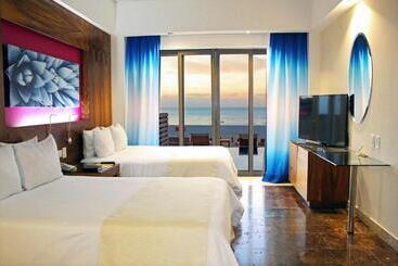 هتل Krystal Grand Los Cabos - All Inclusive
