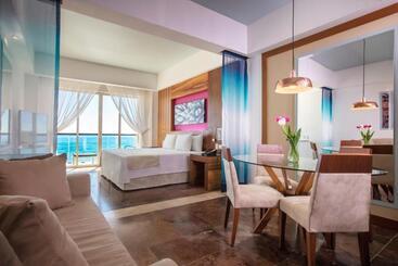 هتل Krystal Grand Los Cabos - All Inclusive