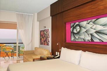 هتل Krystal Grand Los Cabos - All Inclusive