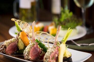 هتل Krystal Grand Los Cabos - All Inclusive