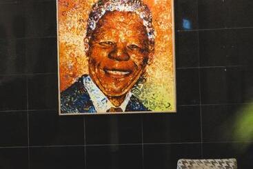 هتل Mandela Rhodes Place