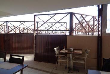 酒店 Marsallis Praia