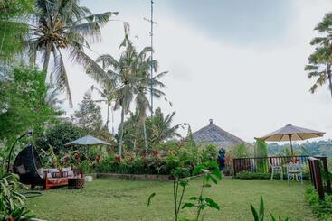 난디니 정글 리조트 & 스파 발리 - Ubud