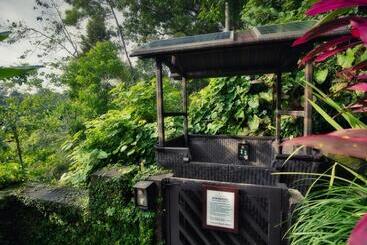 هتل Nandini Jungle By Hanging Gardens