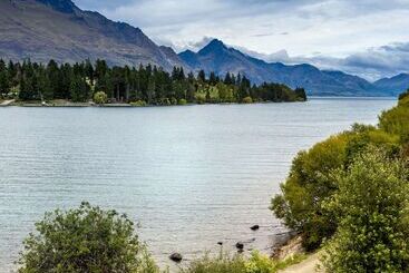 هتل Oaks Queenstown Club Suites
