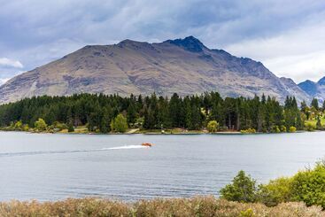 هتل Oaks Queenstown Club Suites