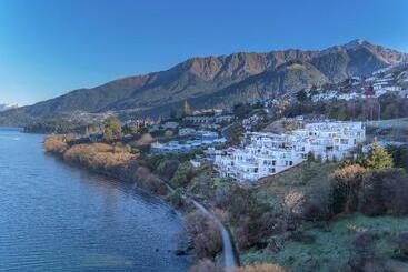 هتل Oaks Queenstown Club Suites