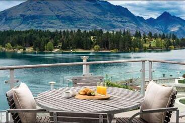 هتل Oaks Queenstown Club Suites