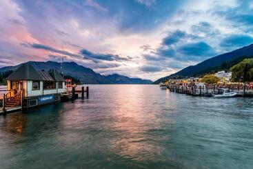 هتل Oaks Queenstown Club Suites