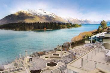 هتل Oaks Queenstown Club Suites