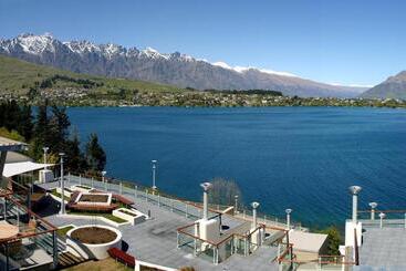 هتل Oaks Queenstown Club Suites
