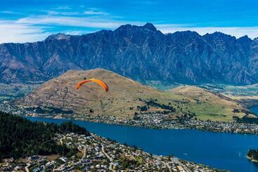 هتل Oaks Queenstown Club Suites