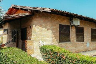 酒店 Porto Preguiças Resort