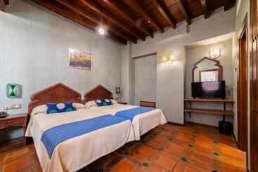 هتل Posada Del Toro
