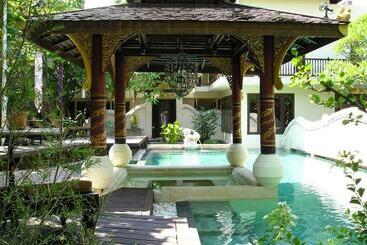 Отель Puripunn Hideaway