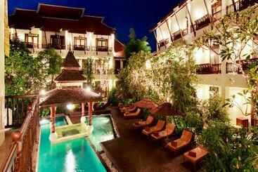 Отель Puripunn Hideaway
