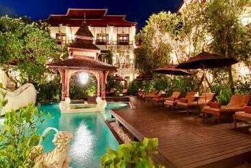 Отель Puripunn Hideaway