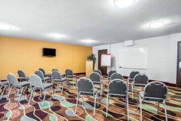 هتل Quality Inn Sarasota I75