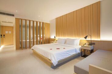 هتل Ramada Resort By Wyndham Khao Lak