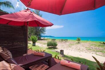 هتل Ramada Resort By Wyndham Khao Lak