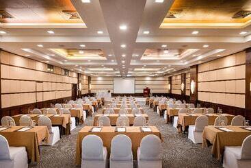 هتل Ramada Resort By Wyndham Khao Lak