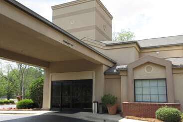 هتل Rodeway Inn