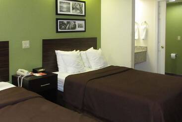هتل Rodeway Inn